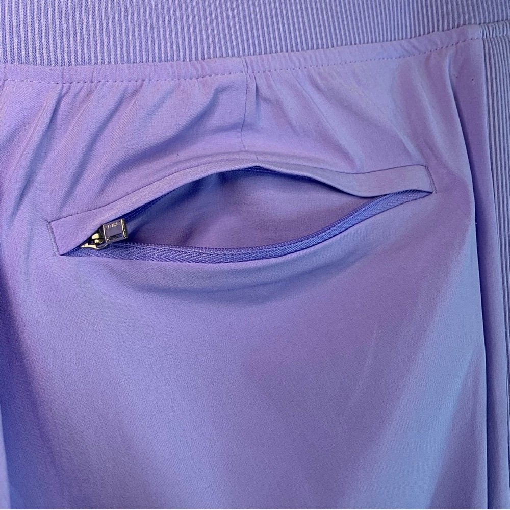 Athleta Brooklyn Mid Rise Featherweight Ankle Trousers, size 10 - Picture 12 of 14